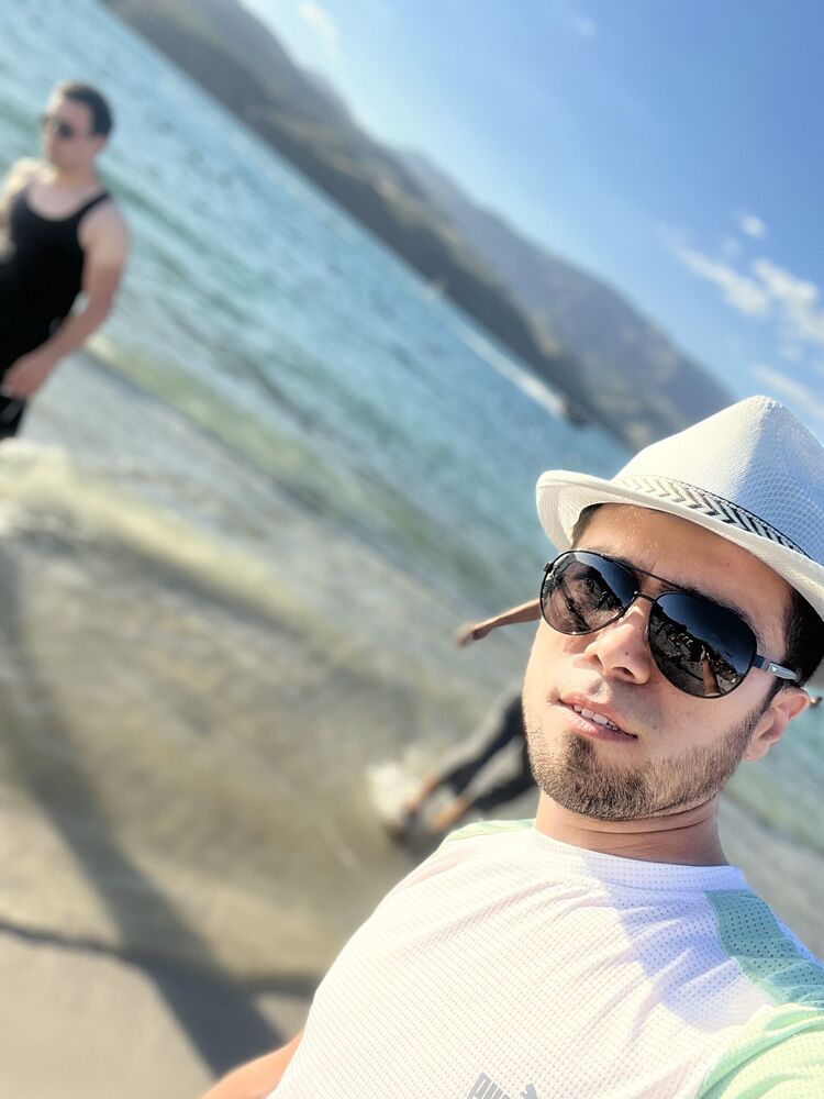  29890649  Johongir, 34 ,    