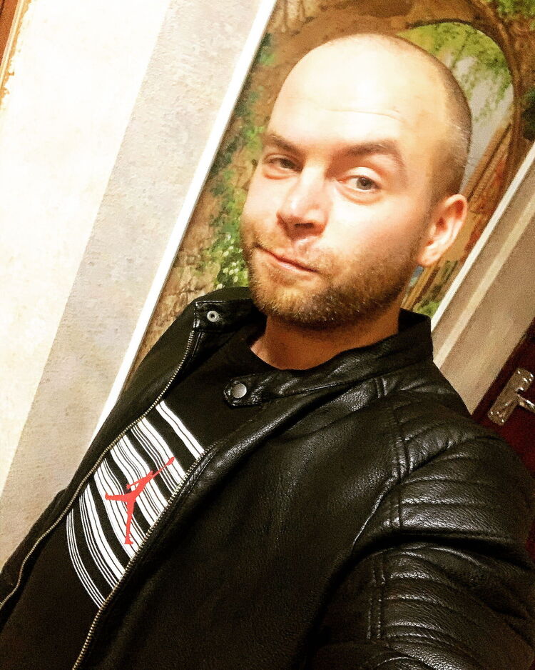 ���� 25107819 ������� ������, 33 ����, ���� ���������� � ��������