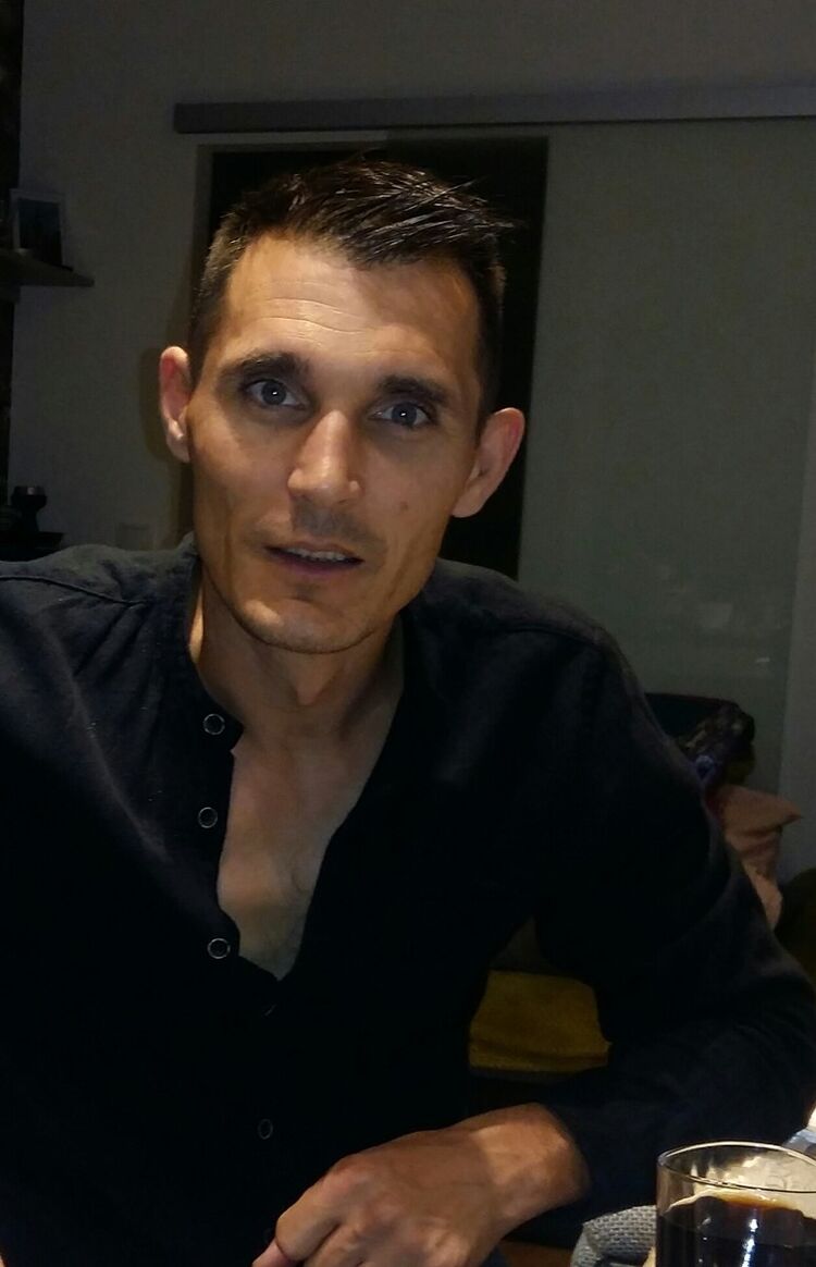  15258099  Vlad, 44 ,    Plzen