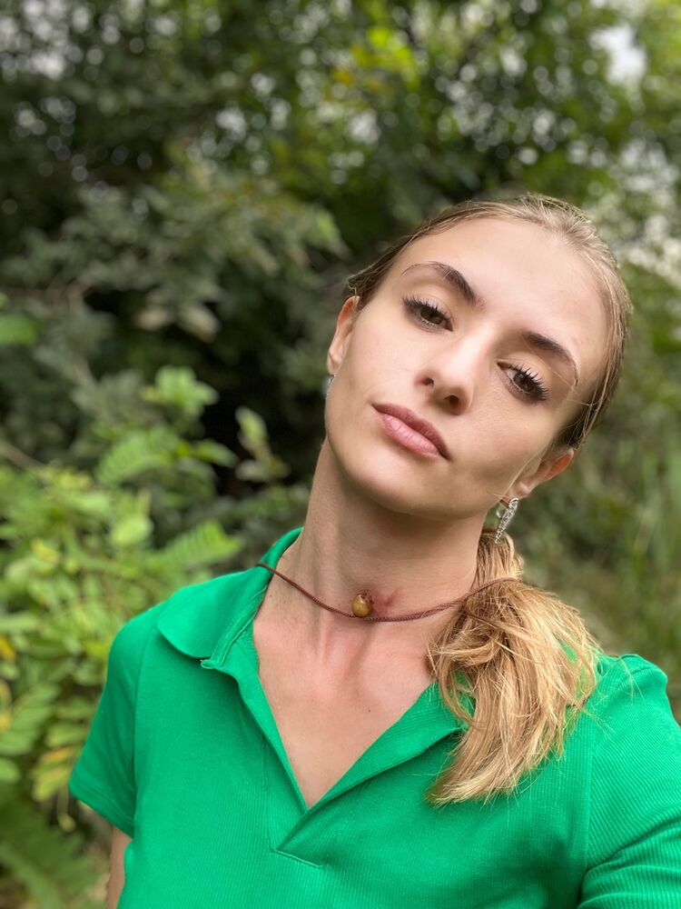  52333129  , 33 ,    --