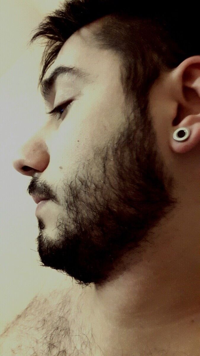  7315579  Erik, 33 ,    