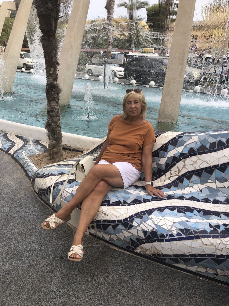  Torrevieja,   , 67 ,   c 