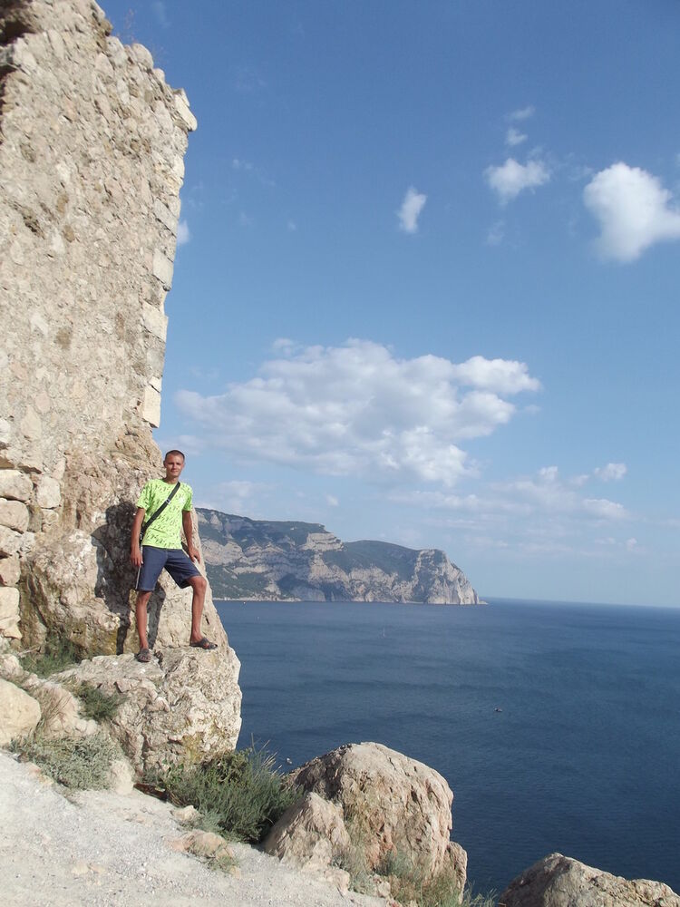  8180319  Pavel, 46 ,     