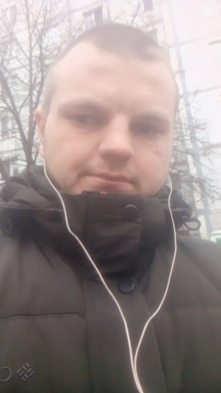 49435919  , 28 ,    