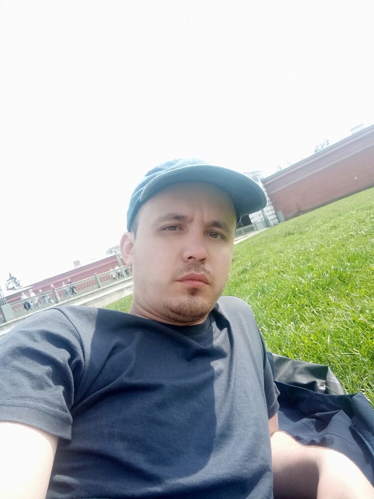  -,   Javakhir, 32 ,   ,   