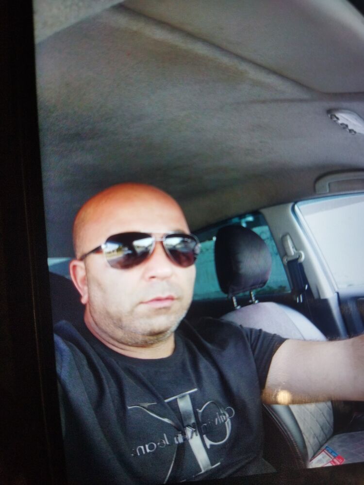  34190159  Samir, 47 ,    