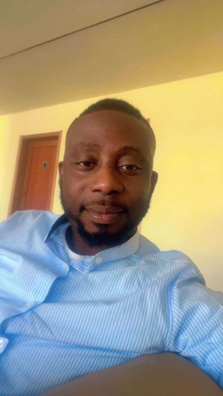  Quatre Bornes,   Hammed, 40 ,   c 