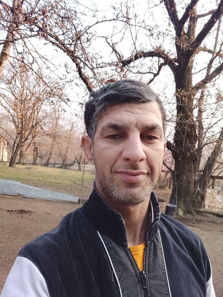  54677609  Muhuma, 36 ,    