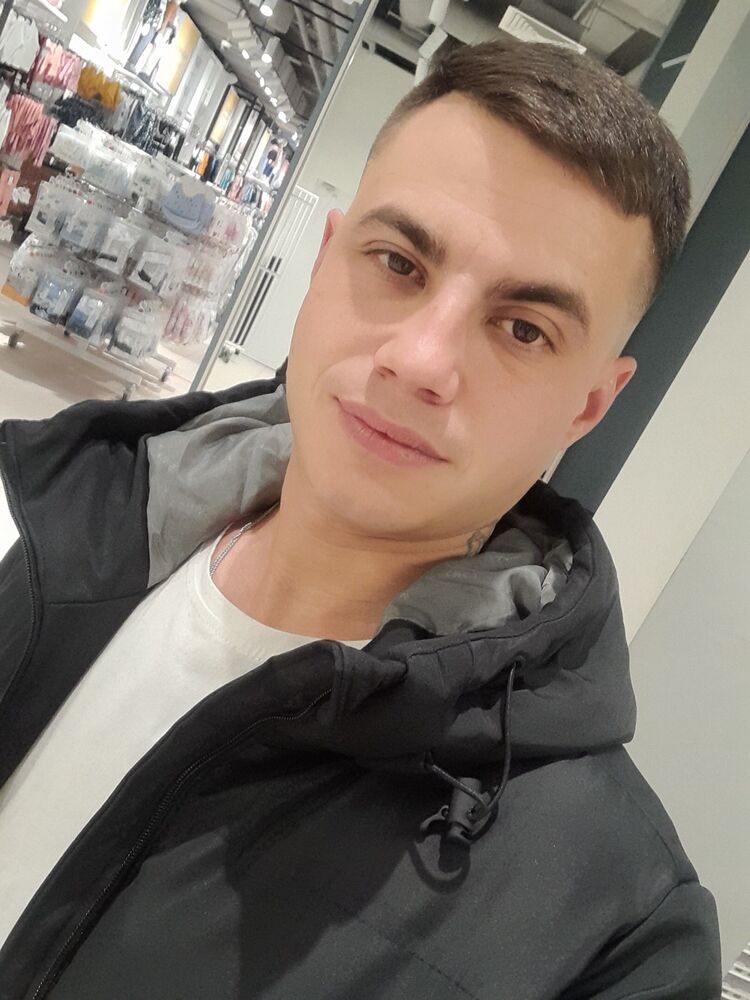 ���� 42021689 ������� �����, 33 ����, ���� ���������� � ��������