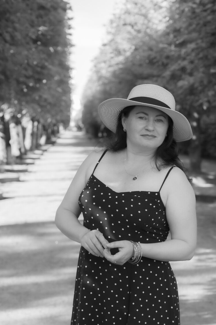  52726219  , 46 ,    -