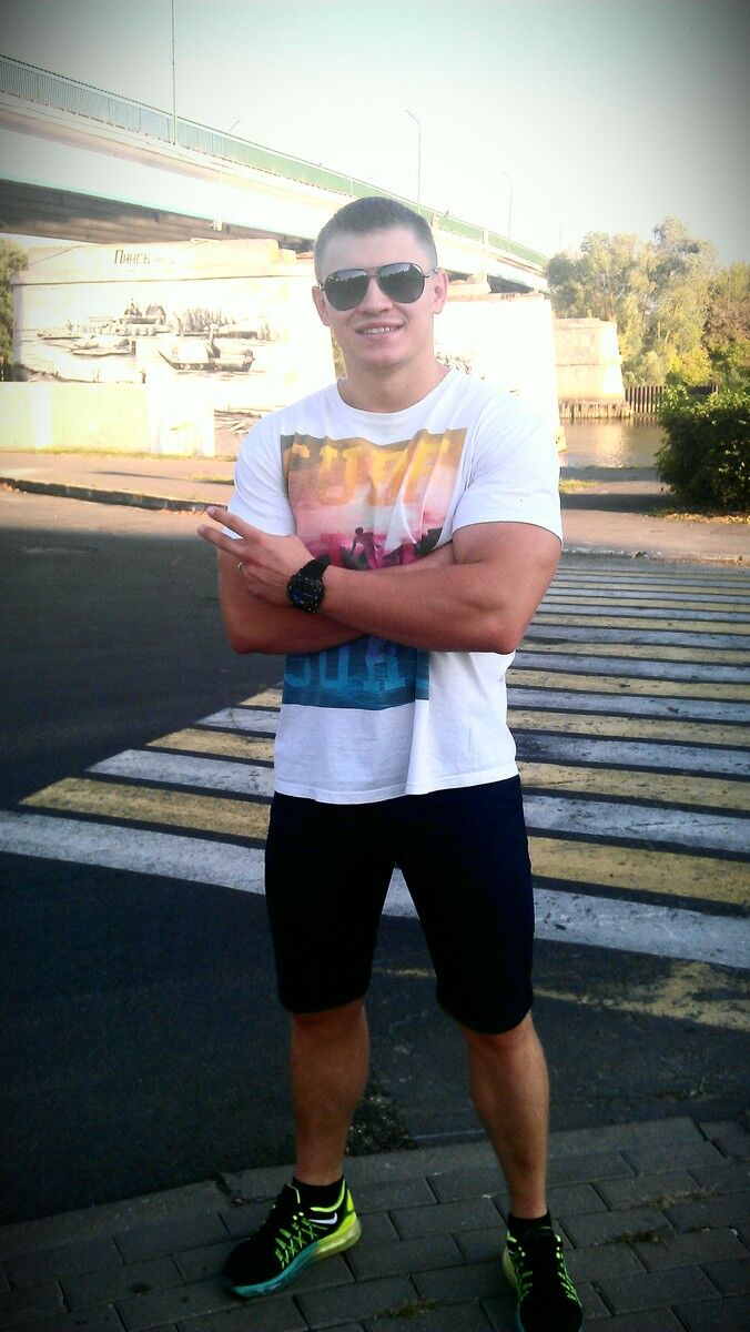  6612279  ALex, 32 ,    