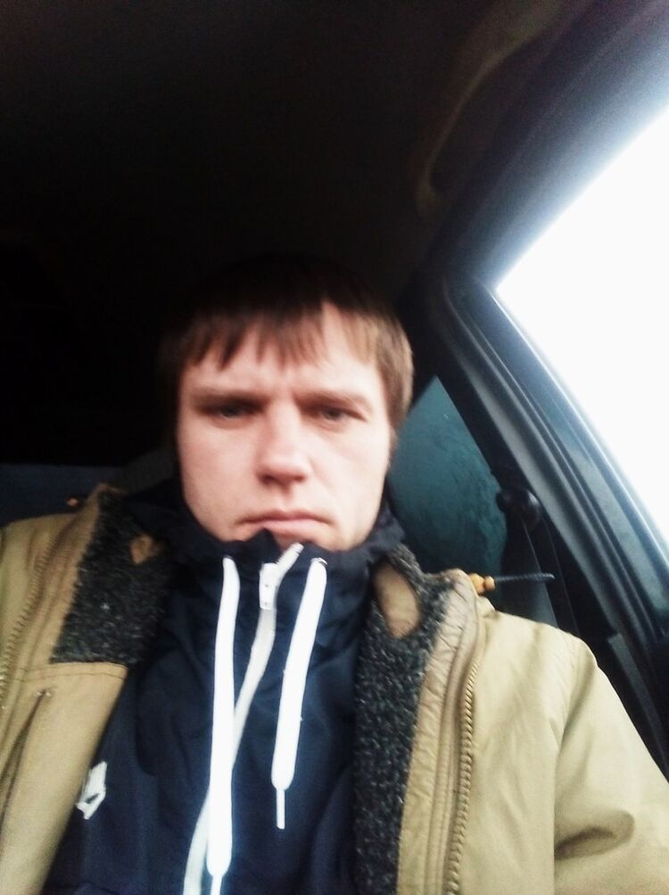  ,   Anton, 39 ,   ,   , c 