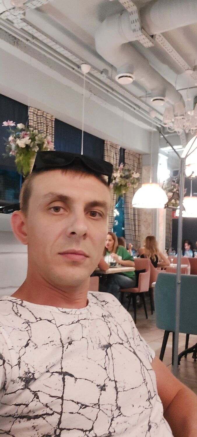  31944049  , 35 ,    