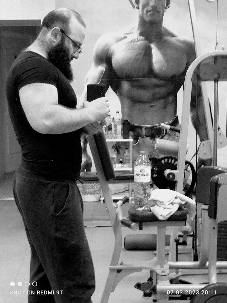  33784869  , 37 ,    --