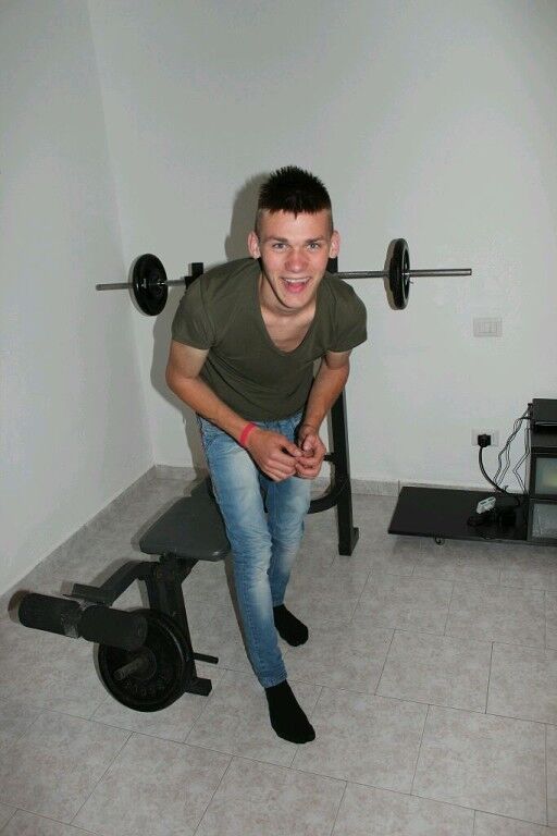  5480579  Stefano, 30 ,    