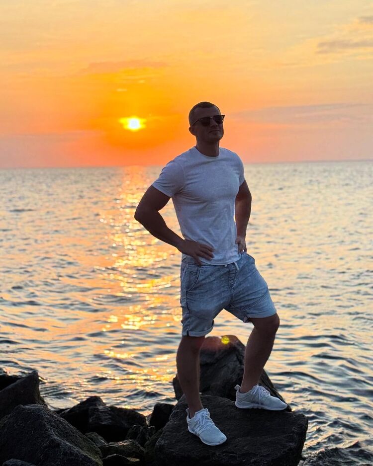  54495089  , 36 ,    -