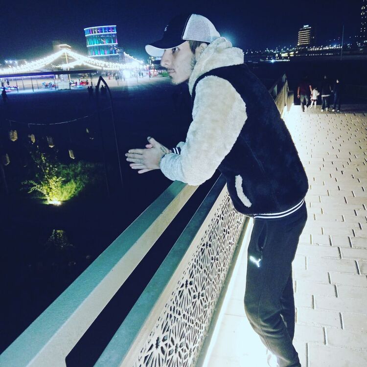  ,   Alisher, 32 ,   ,   