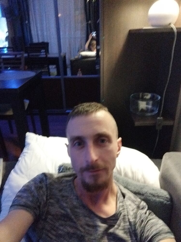  41082489  Lukasz, 36 ,    Dabrowa Gornicza