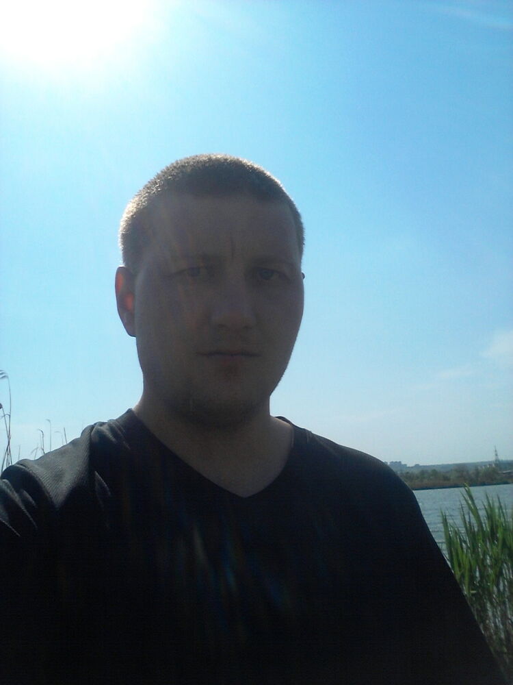  12737689  Ghenadii, 34 ,    