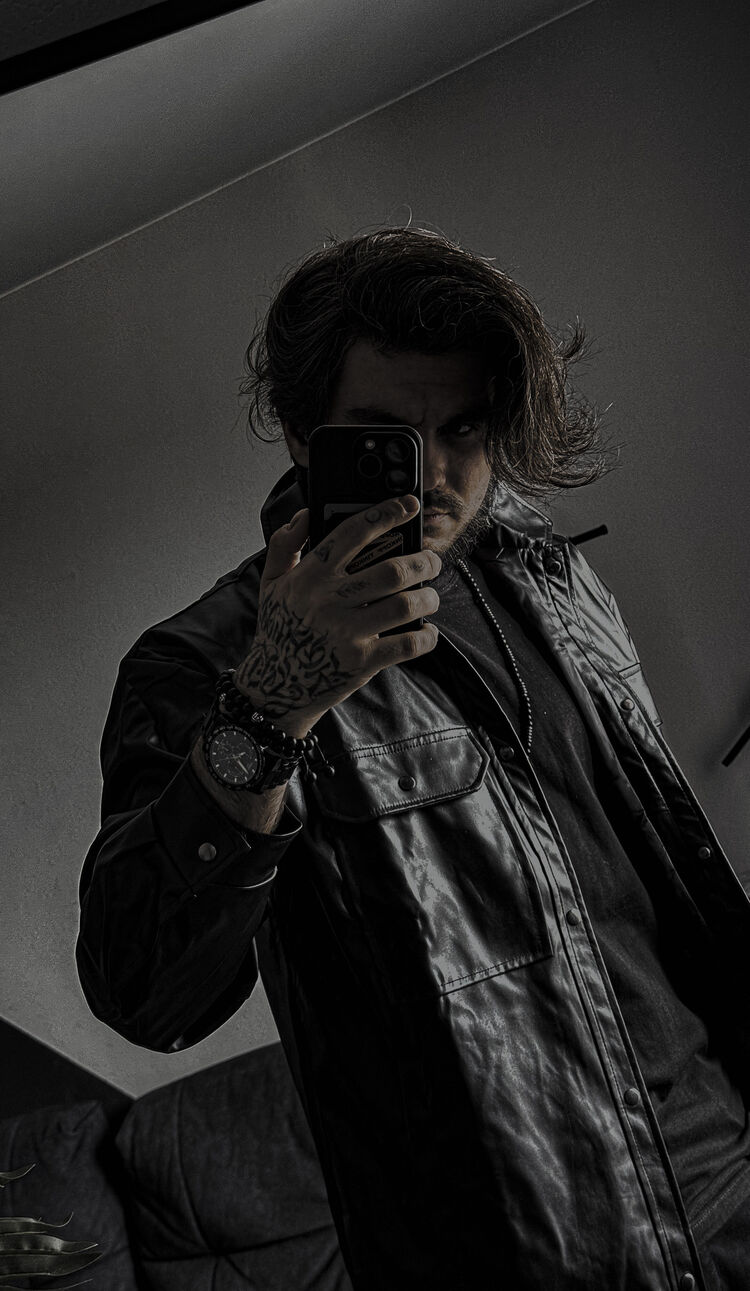  ,   Maksim, 29 ,   ,   , c 
