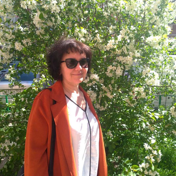 ,   Viktoria, 51 ,   c , 