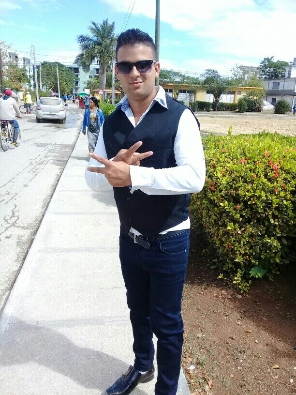 ���� 24526899 ������� Carlos luis, 32 ����, ���� ���������� � �����