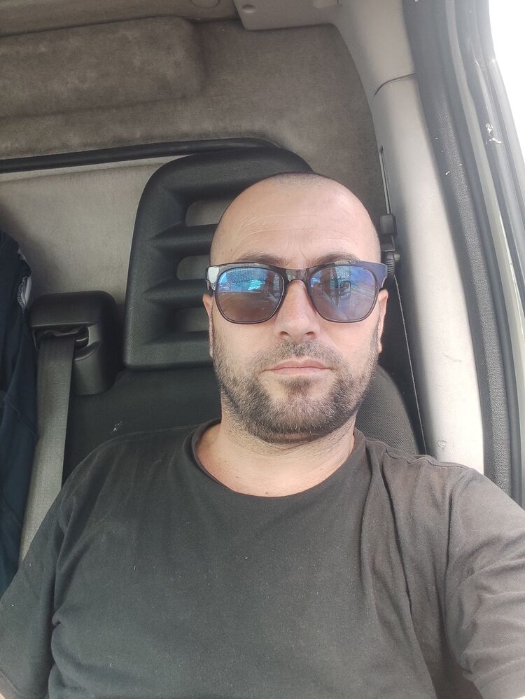  42857699  , 41 ,    