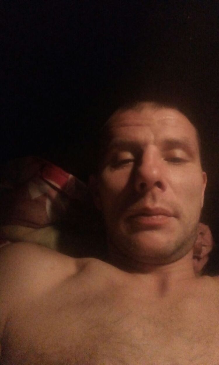  38830879  , 22 ,    
