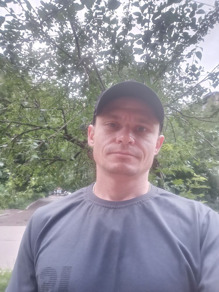  ,   Niko, 39 ,   ,   