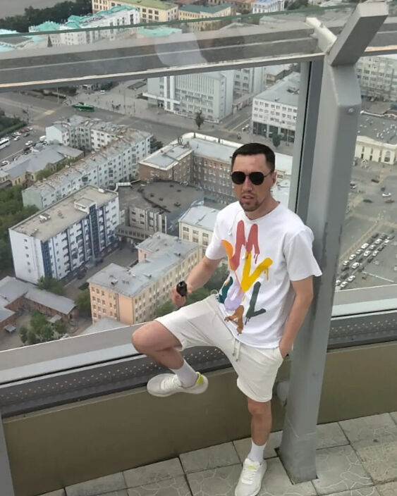 41240819  , 37 ,    
