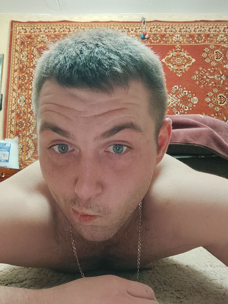 Парень сашка. Парень сашка. Парень сашка. Парень сашка. Сашка чаус.