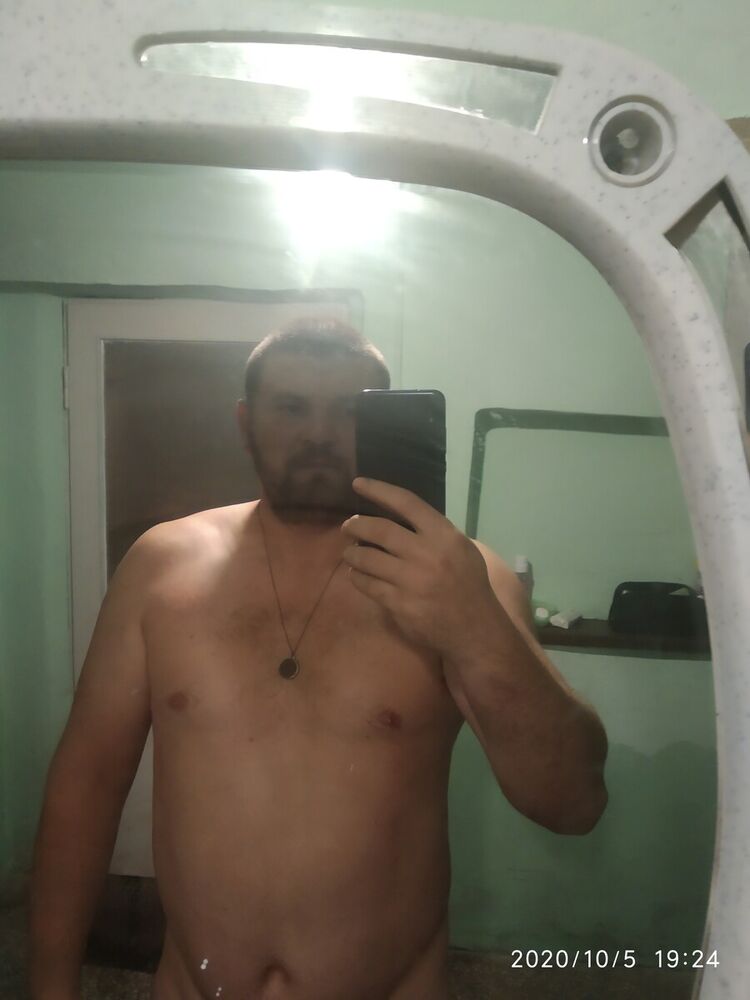  21363459  John, 39 ,    Kalety