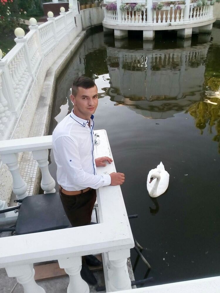  ,   Costik, 33 ,   ,   , c , 