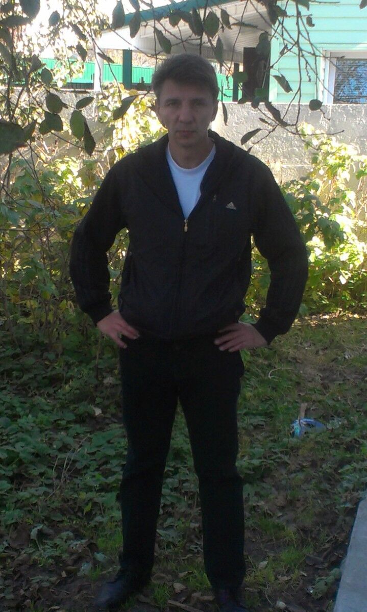 9816409  Goren, 54 ,    