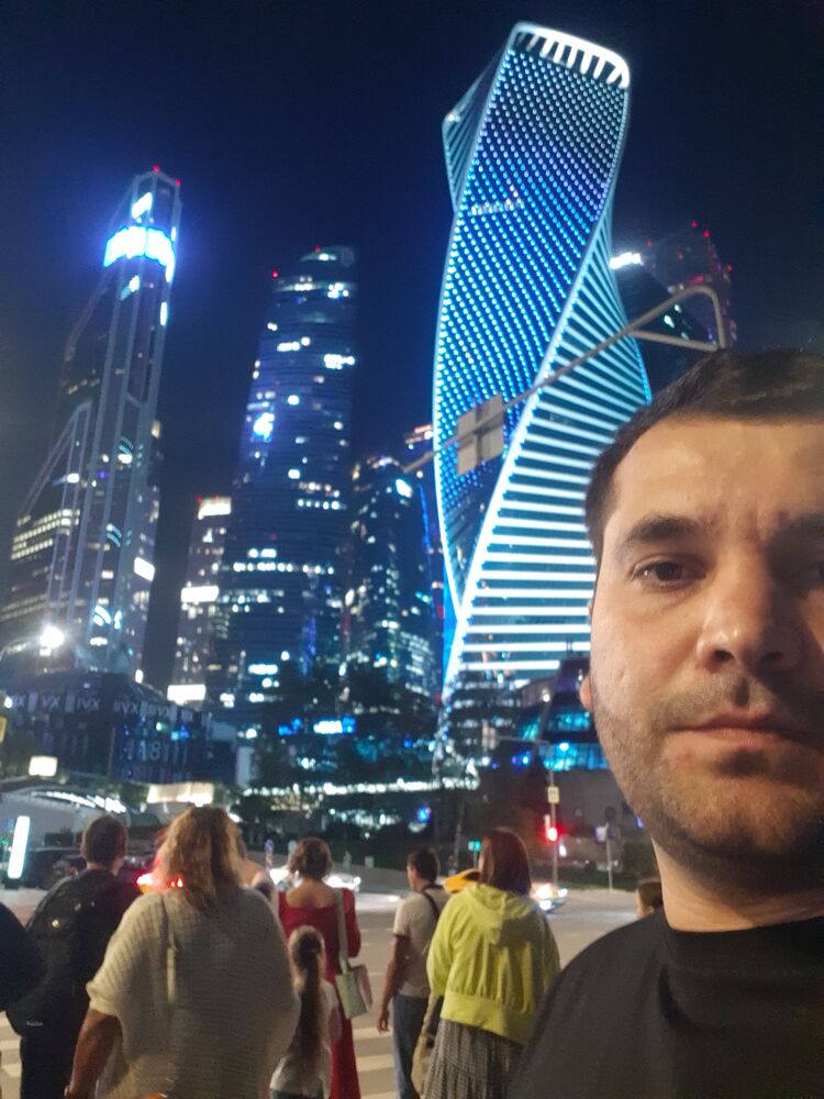  36985309  Akbarali, 32 ,    