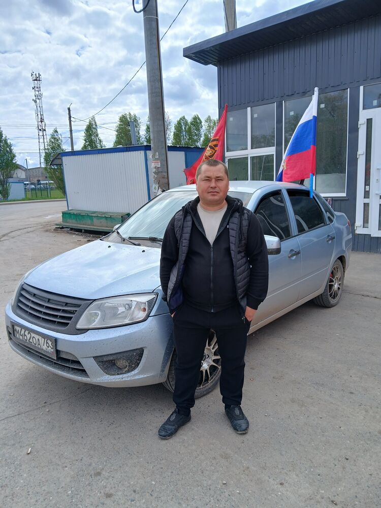 ,   Denis, 37 ,   ,   , c , 