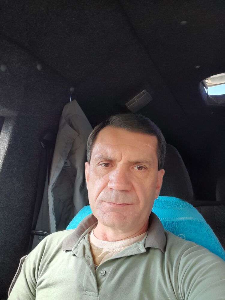  31513279  , 54 ,    