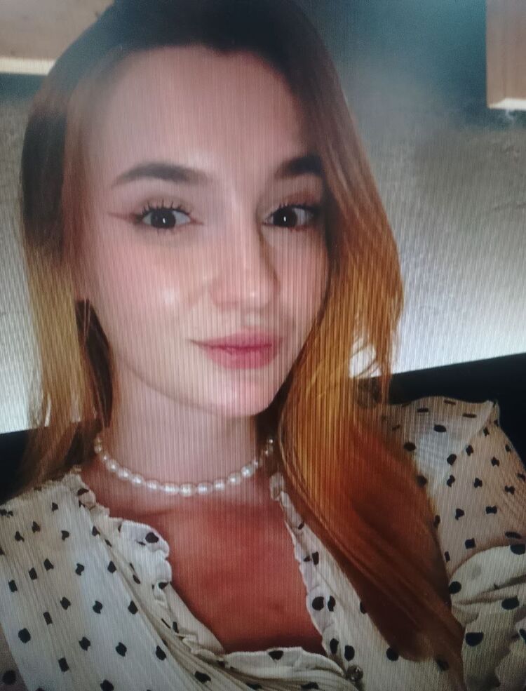  52857349  , 28 ,    