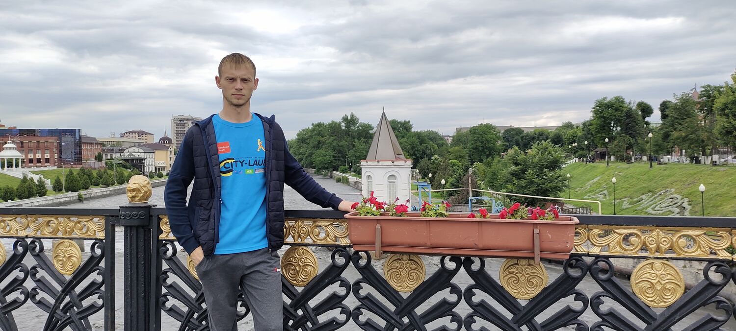  ,   David, 28 ,   ,   , c , 