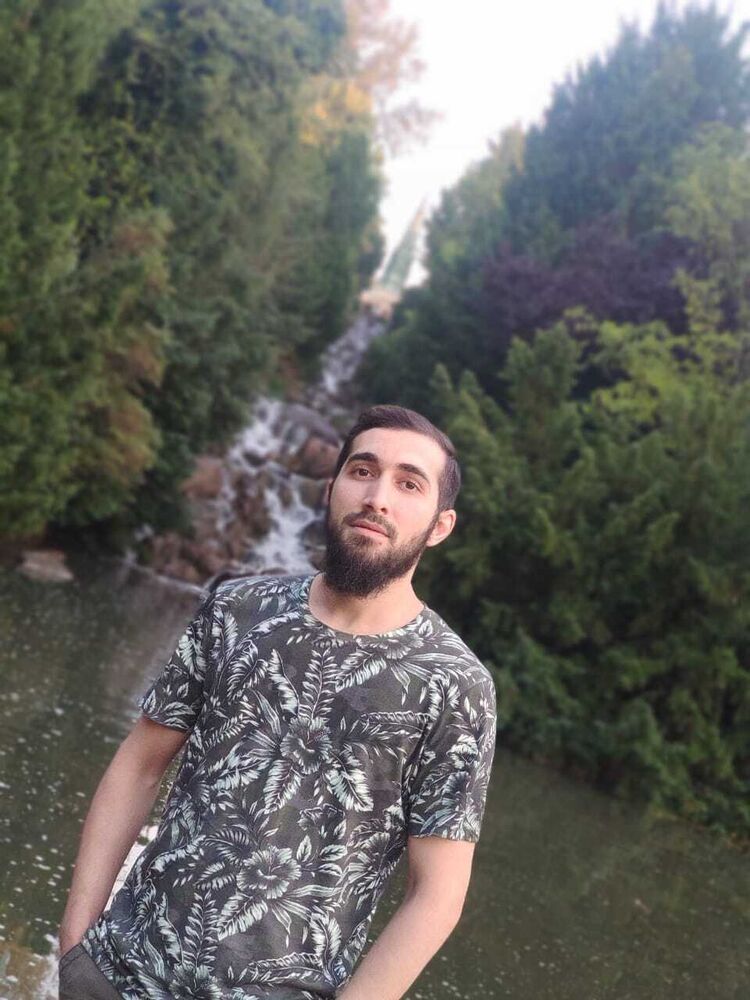  ,   Famil, 32 ,   ,   
