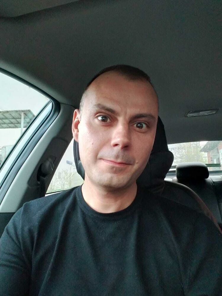  ,   ADAM, 38 ,   ,   , c , 