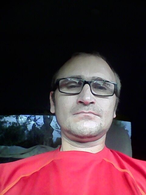  7952989  Sergei, 44 ,    