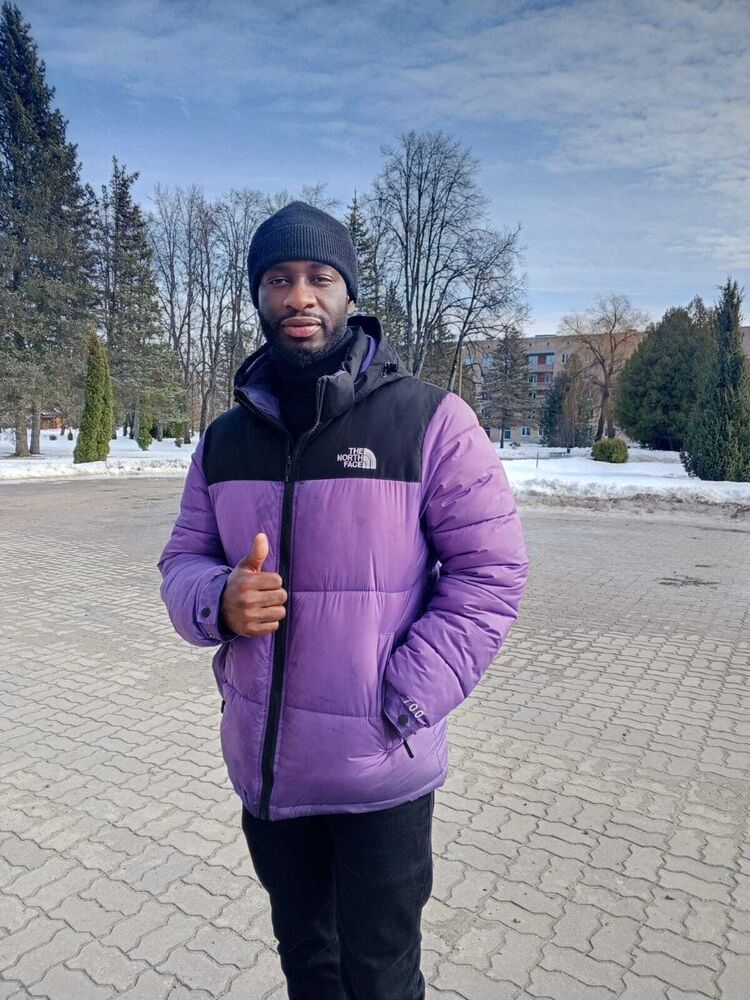  44092619  Jordy, 32 ,    