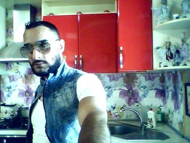  ,   Albert, 40 ,   ,   , c 