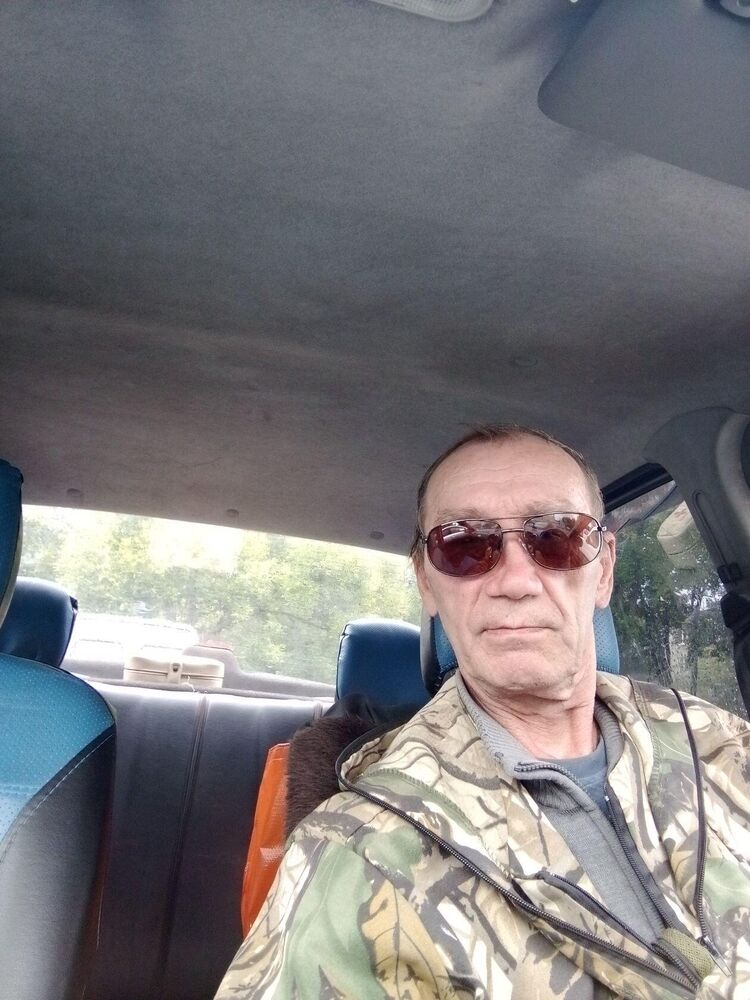  41177099  Boris, 67 ,    