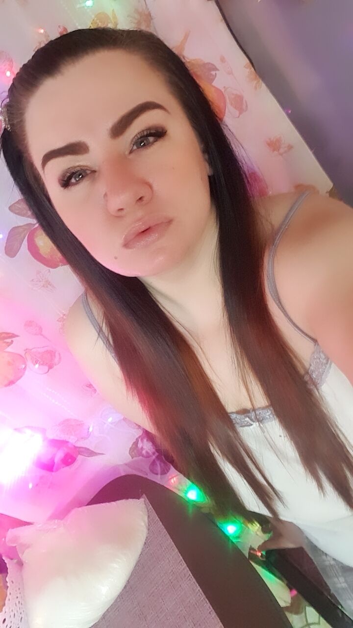  40835909  Love, 34 ,    
