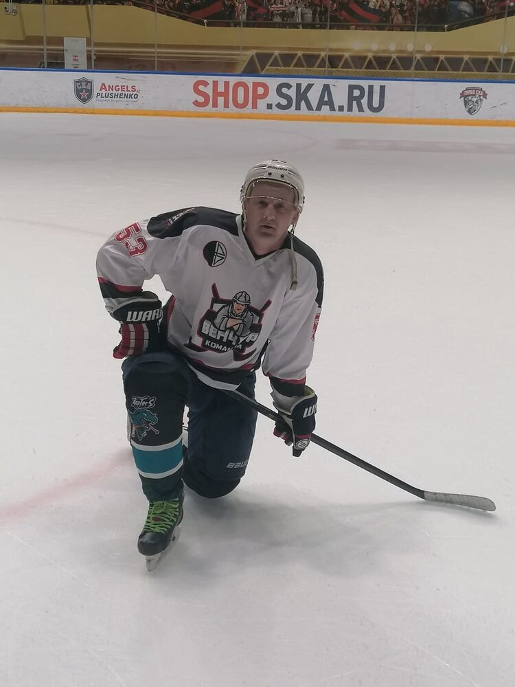  54221589  , 40 ,    -