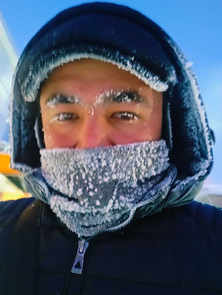  31826609  Ilhomjon, 40 ,    