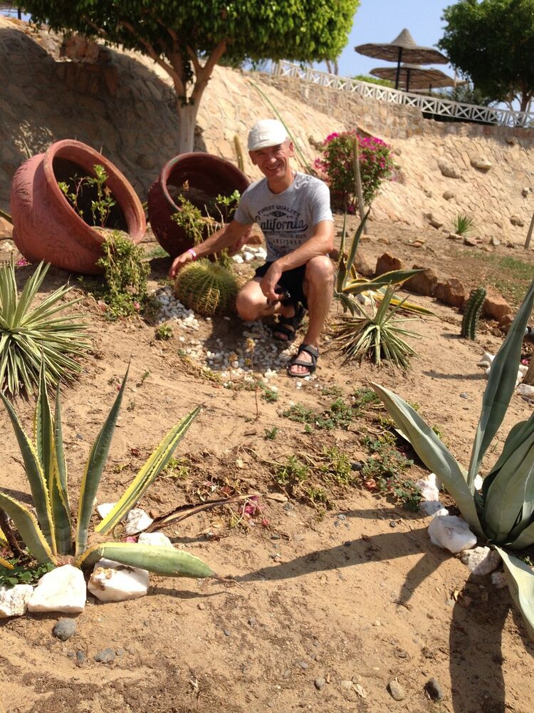  ,   Georg, 59 ,  