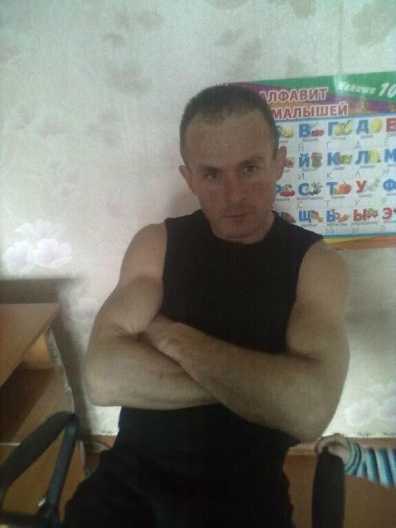  42223539  We, 52 ,    